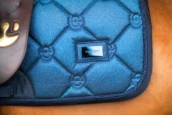 Equestrian Stockholm Jump Saddle Pad Blue Meadow Glimmer -Equestrian Supply Store 22blue meadow jumping saddle pad hoppschabrak springschabrack spring zadeldekje on1 1