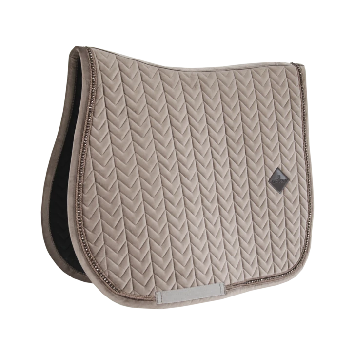 Kentucky Velvet Pearls Jump Saddle Pad Beige 3 Kentucky Velvet Pearls Jump Saddle Pad Beige
