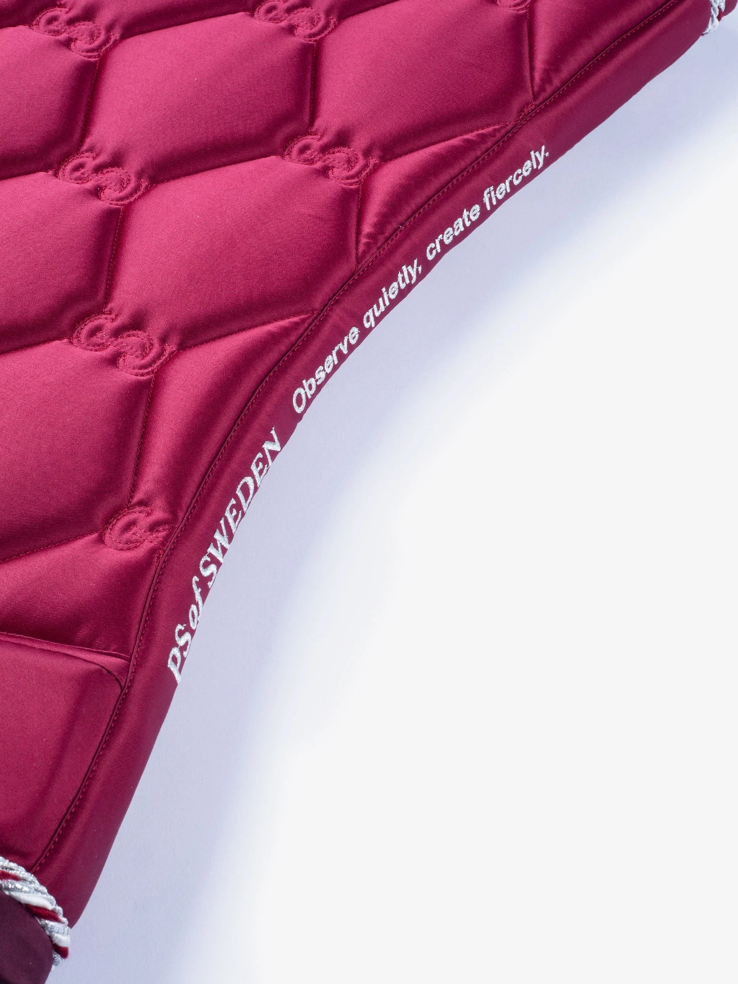 PS Of Sweden Signature Dressage Saddle Pad Ruby Wine 4 PS Of Sweden Signature Dressage Saddle Pad Ruby Wine - Image 2