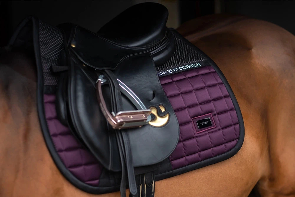 Equestrian Stockholm Jump Saddle Pad Sportive Black Raven 4 Equestrian Stockholm Jump Saddle Pad Sportive Black Raven - Image 2