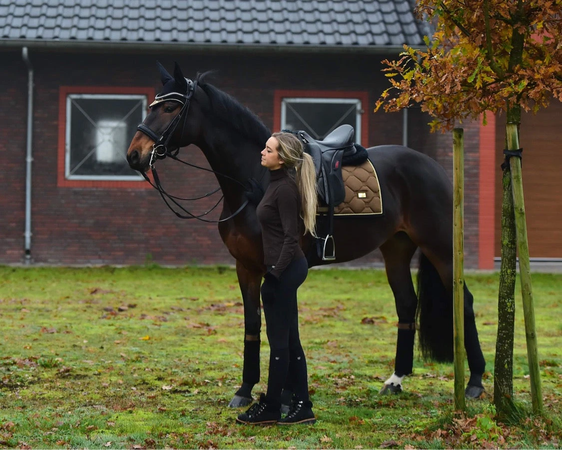 Equestrian Stockholm Dressage Saddle Pad Golden Brass 10 Equestrian Stockholm Dressage Saddle Pad Golden Brass - Image 8