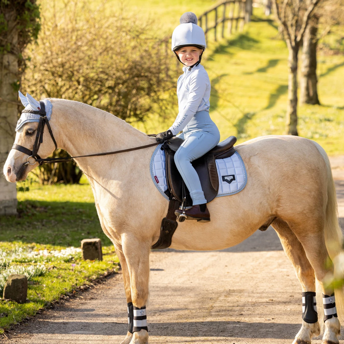 LeMieux Junior Loire Ear Bonnet Mist 4 LeMieux Junior Loire Ear Bonnet Mist - Image 2