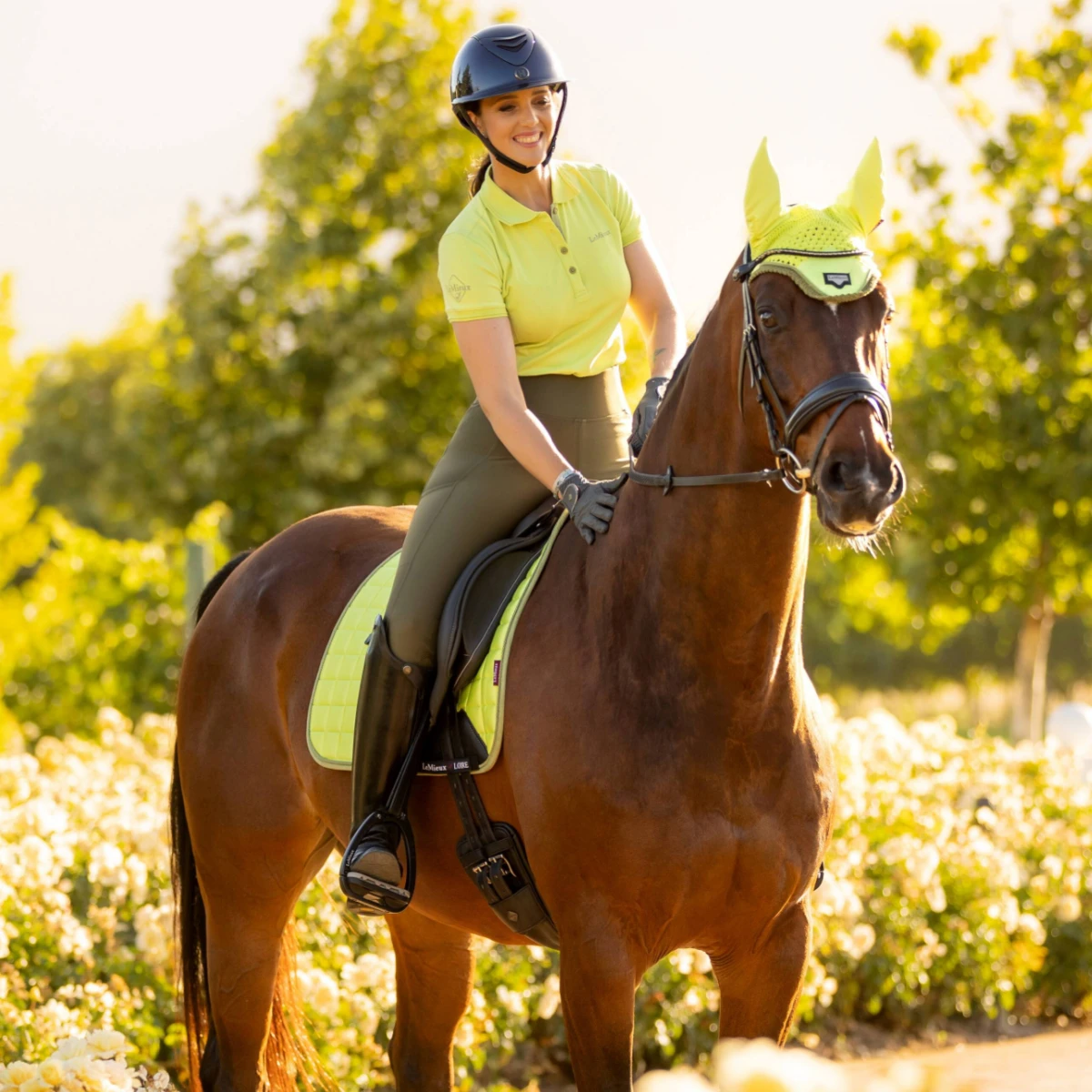 LeMieux Loire Classic Dressage Saddle Pad Kiwi 4 LeMieux Loire Classic Dressage Saddle Pad Kiwi - Image 2